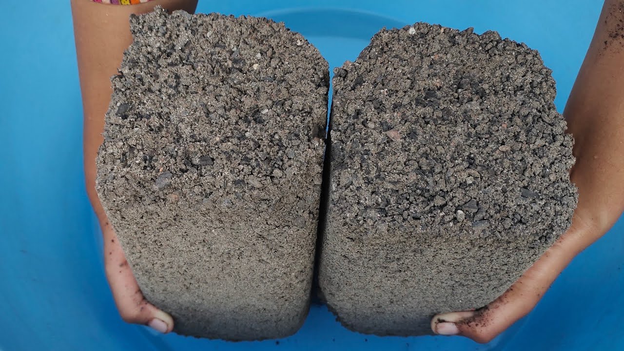 ASMR || 📢Dusty charcoal flakes giant shapes water crumbling + damp crumbling on paste ♥️🤤