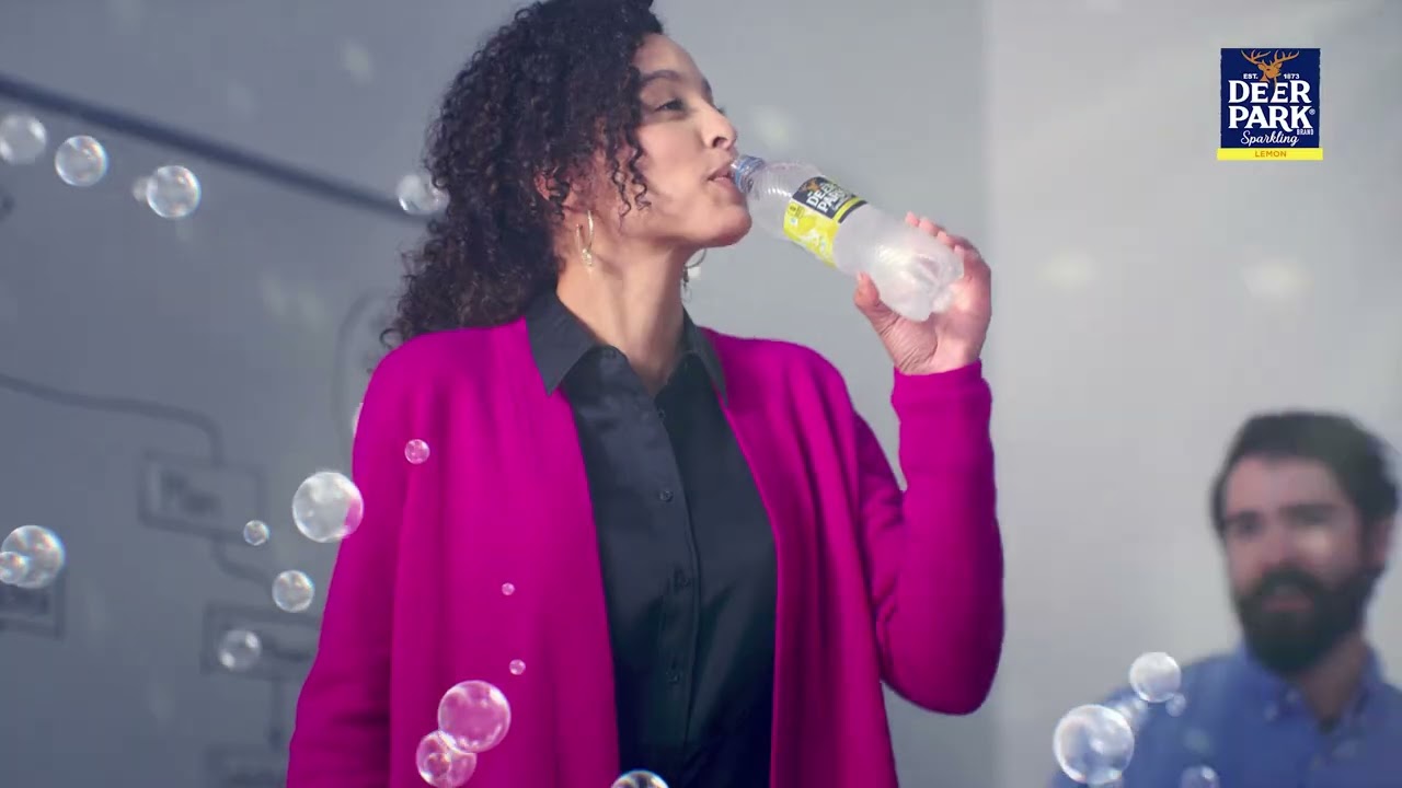 Lemon Flavored Sparkling Water | A Refreshing Inturrption | Deer Park&reg; Sparkling Spring Water