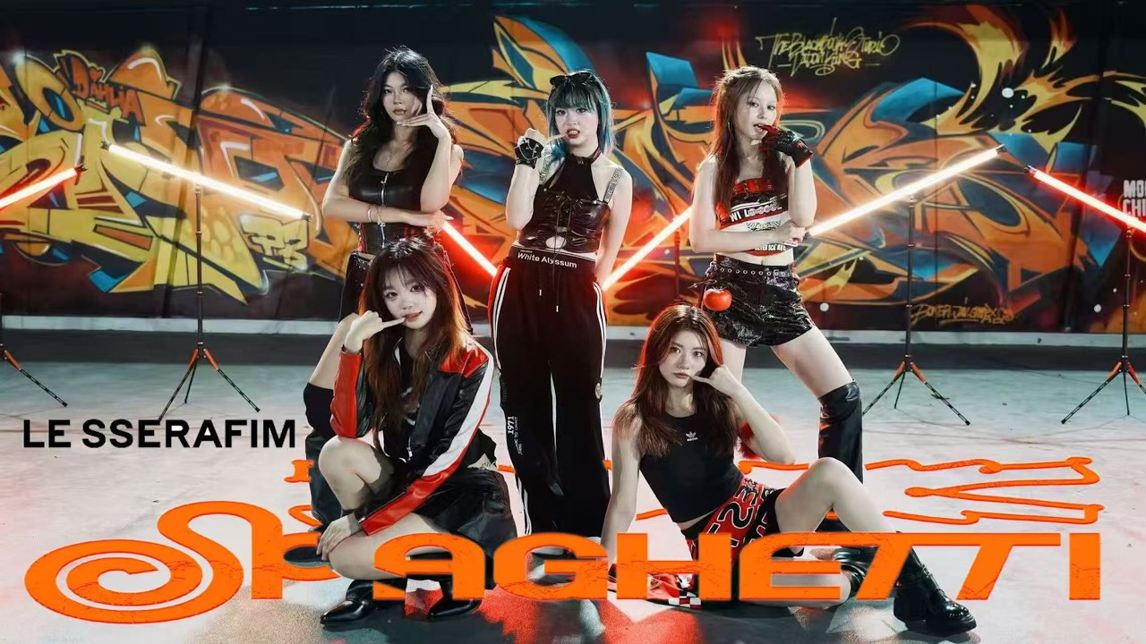 【Galaxy Moonlight】 Spaghetti LE SSERAFIM K-POP COVER  K-POP IN PUBLIC- ONETAKE