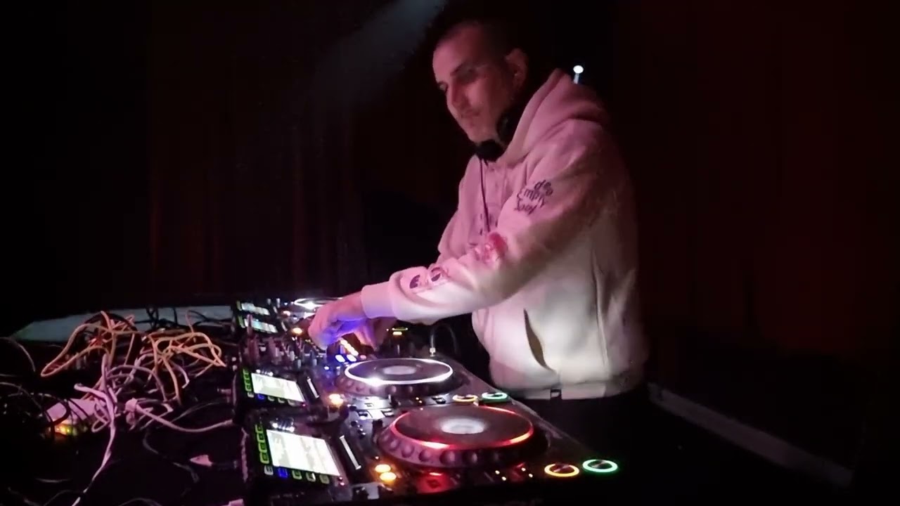 DLF Techno Set in Wildlife,Vigo.(05/03/22).
