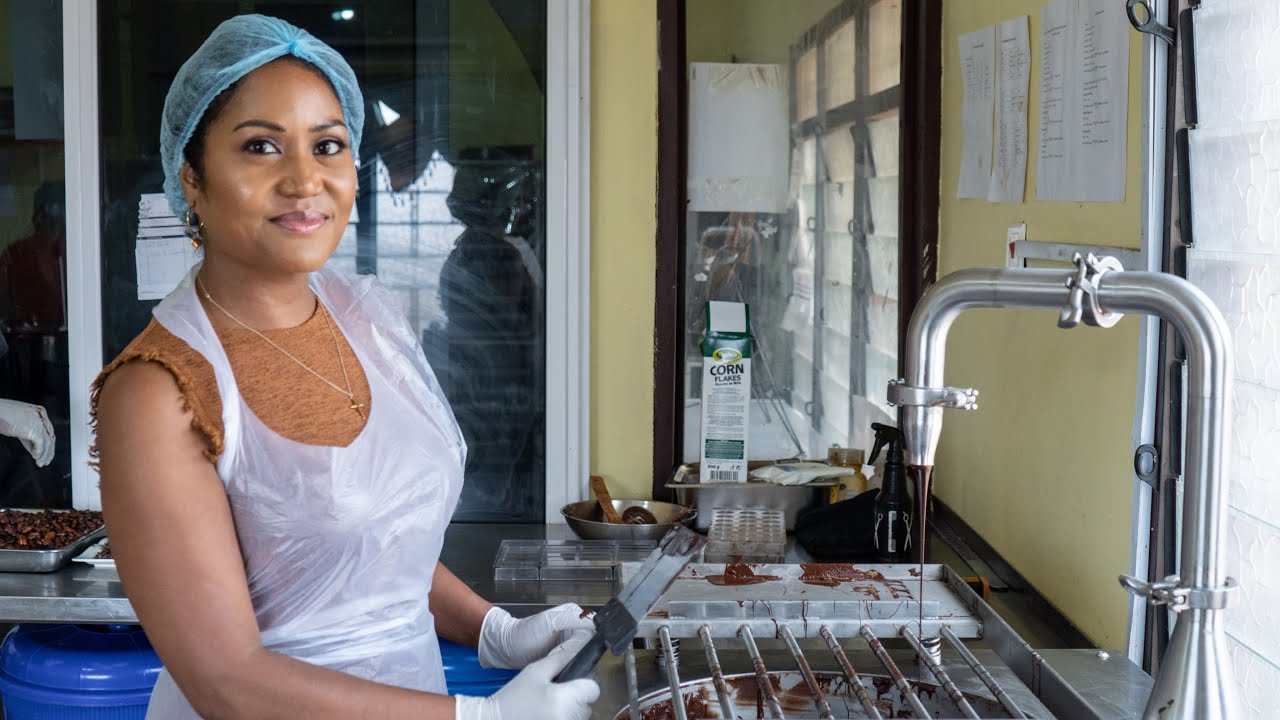 Chocolate Factory - The Chocolate Making Process