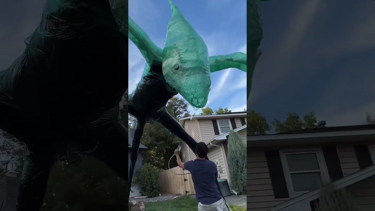 We built a 14 ft tall Stranger Things Mind Flayer!! Shout out to @BuildItDad for the help!