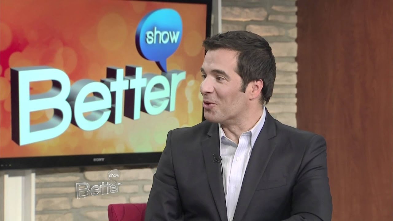 Hot Topics: JD Loves Facebook But Audra Likes Twitter Better