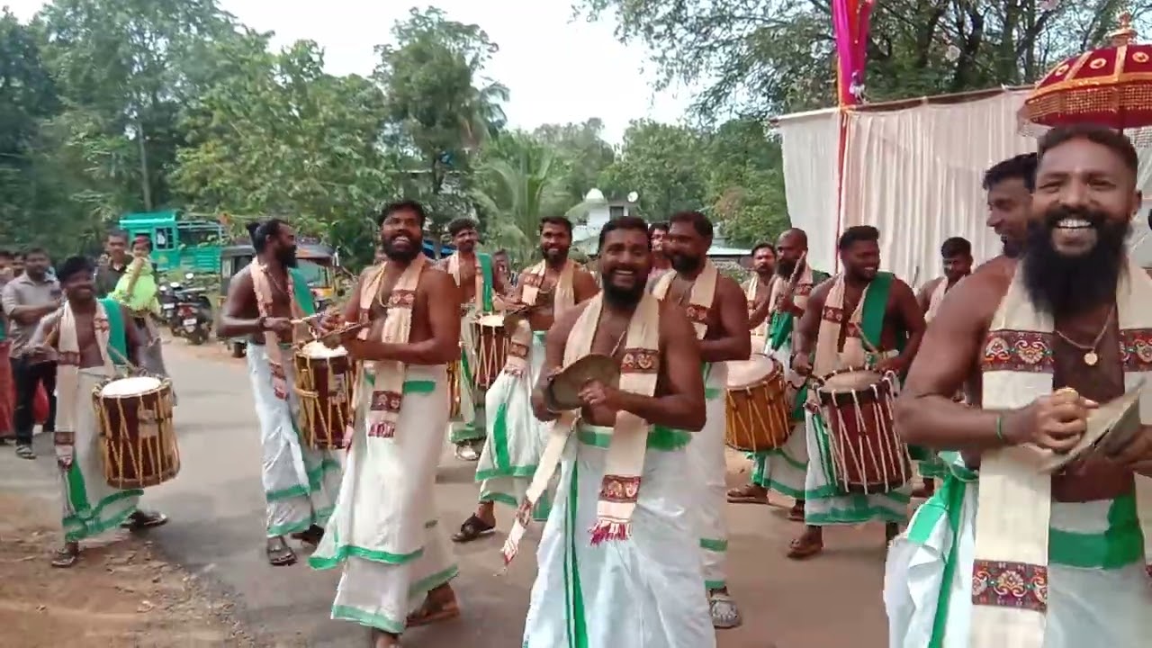 Aattam Kalasamithi | Thenkara Pooram 2025  Padinjaran Vela | ആട്ടം കലാസമിതി തെങ്കര പൂരം 2025