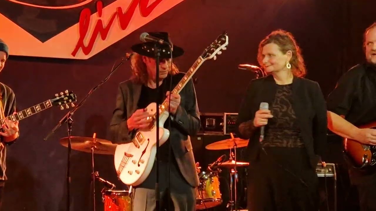 Peter Kern Band live at the Reigen