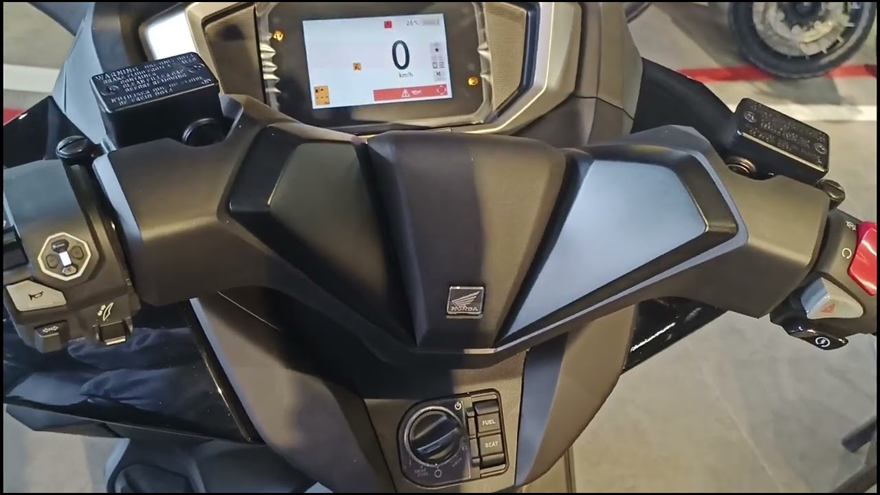 HONDA NSS 250/ Forza 2025 dah sampai, spec Meter TFT