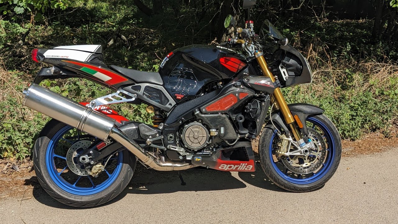Aprilia Tuono Factory  Review