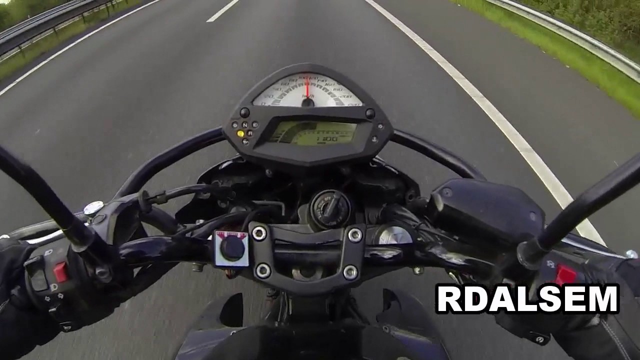 AVD Motorexamen training: Actie op de snelweg en ZIJSTRATEN!