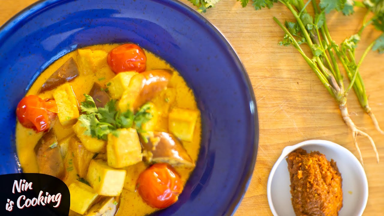 Thai Yellow Curry Recipe With Tofu (Vegan Yellow Curry)