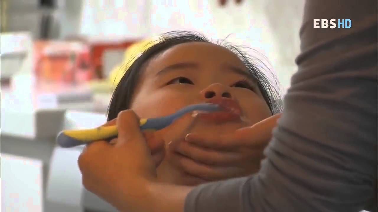마더쇼크 엄마뇌 03 한국영국엄마비교 등교풍경