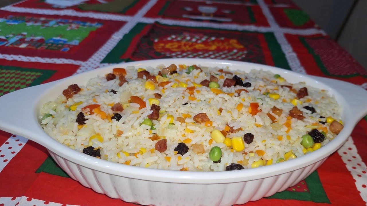 Arroz à Grega O Clássico que NÃO pode Faltar nas Festas de fim de Ano  