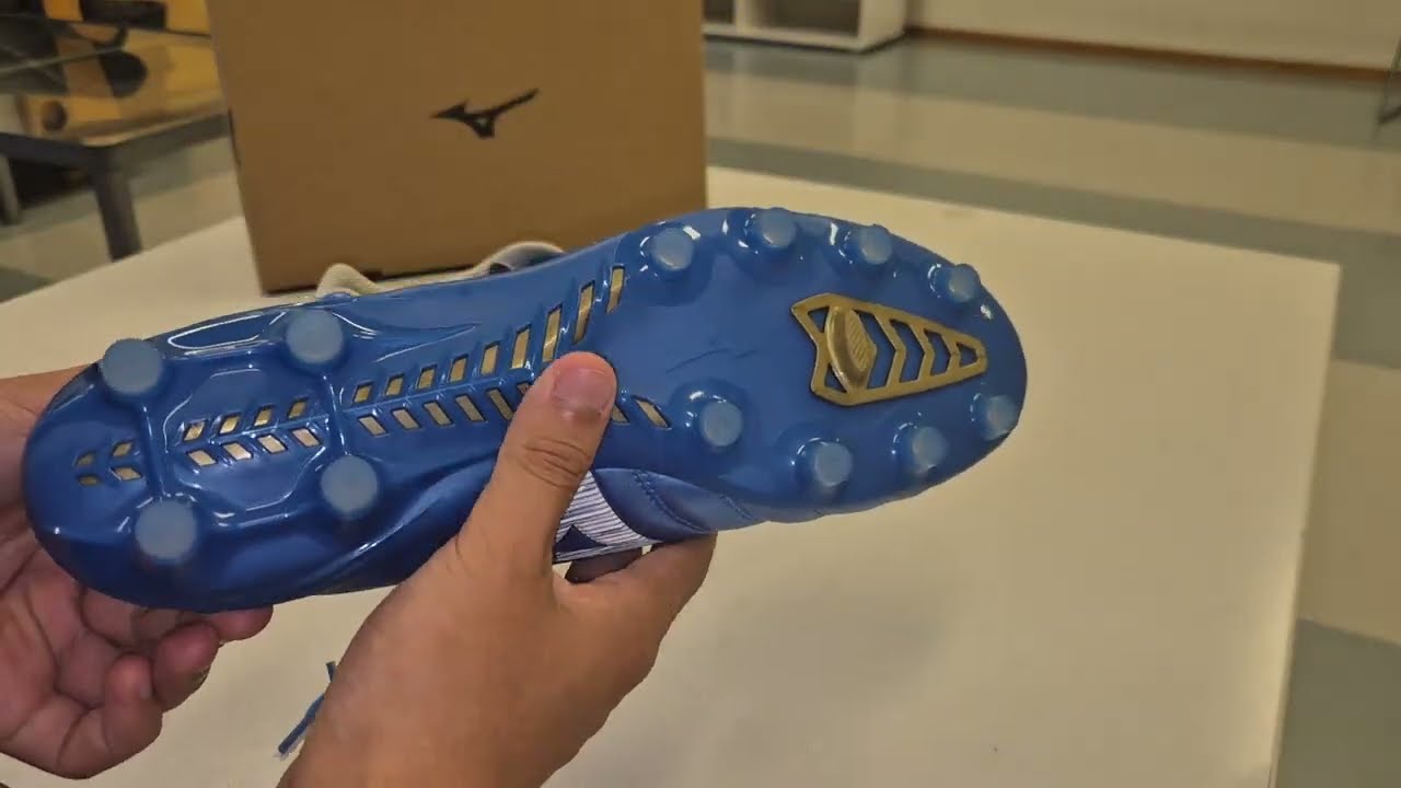 [VN] So sánh Mizuno Monarcida Neo 3 Pro vs Select