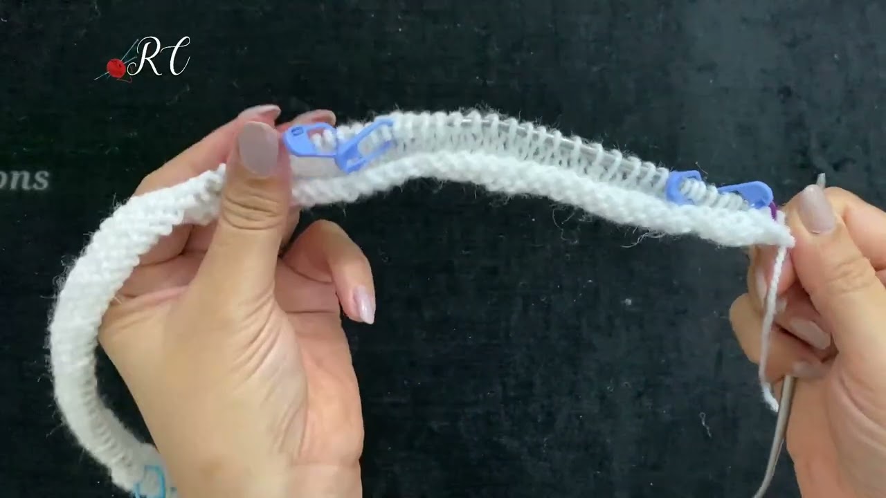 Knitting Half Sleeves Top Down | ऊपर से बनने वाला आधी बाजू का स्वेटर बुनें | महिलाओं के लिए cardign