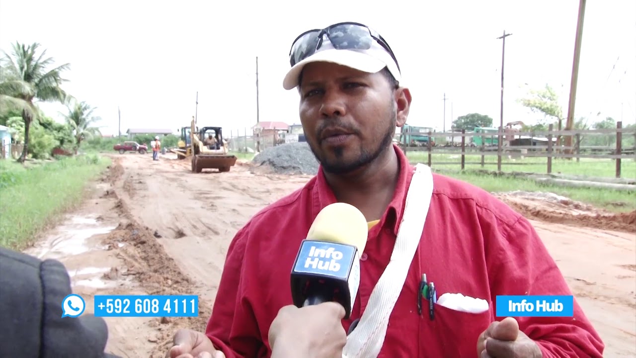 Herstelling gets asphaltic main access road