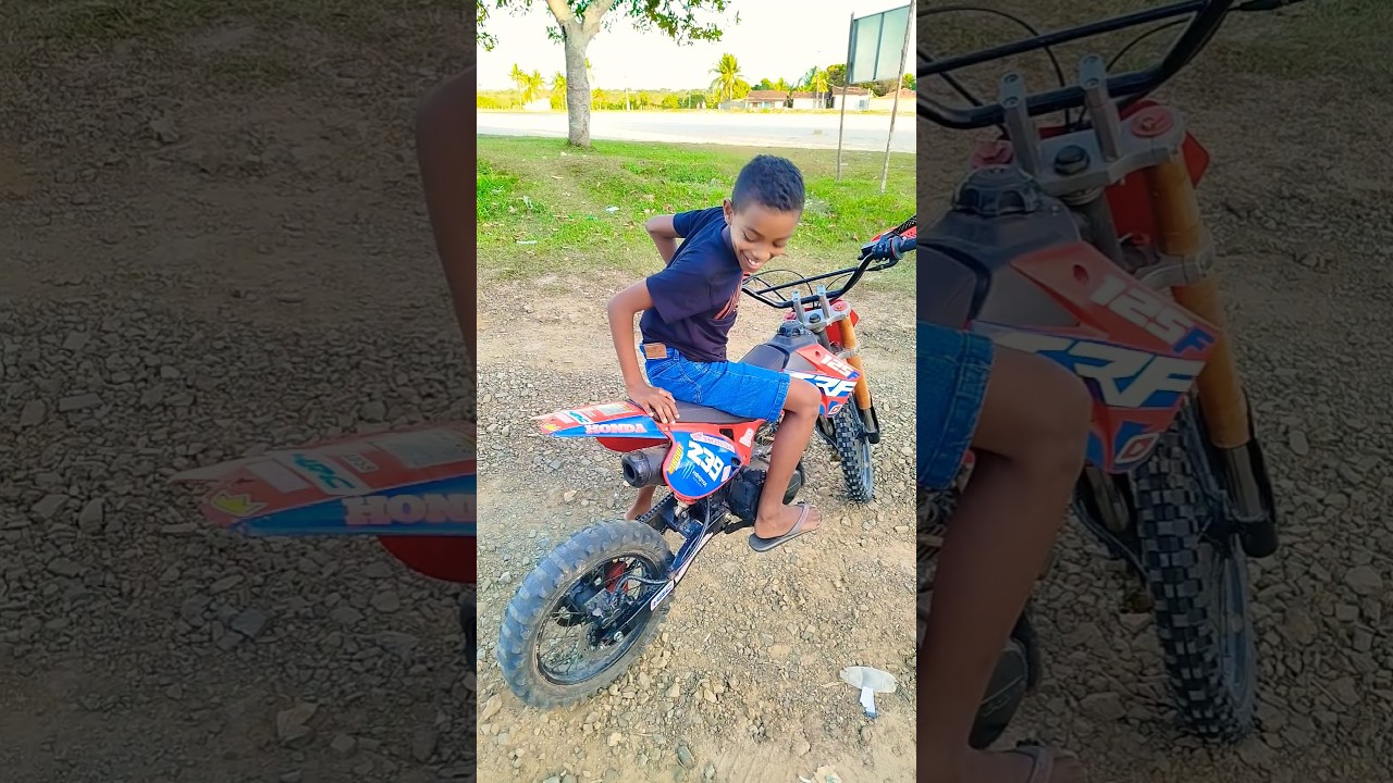 Por isso q o pneu ta liso 🙈😅😅 