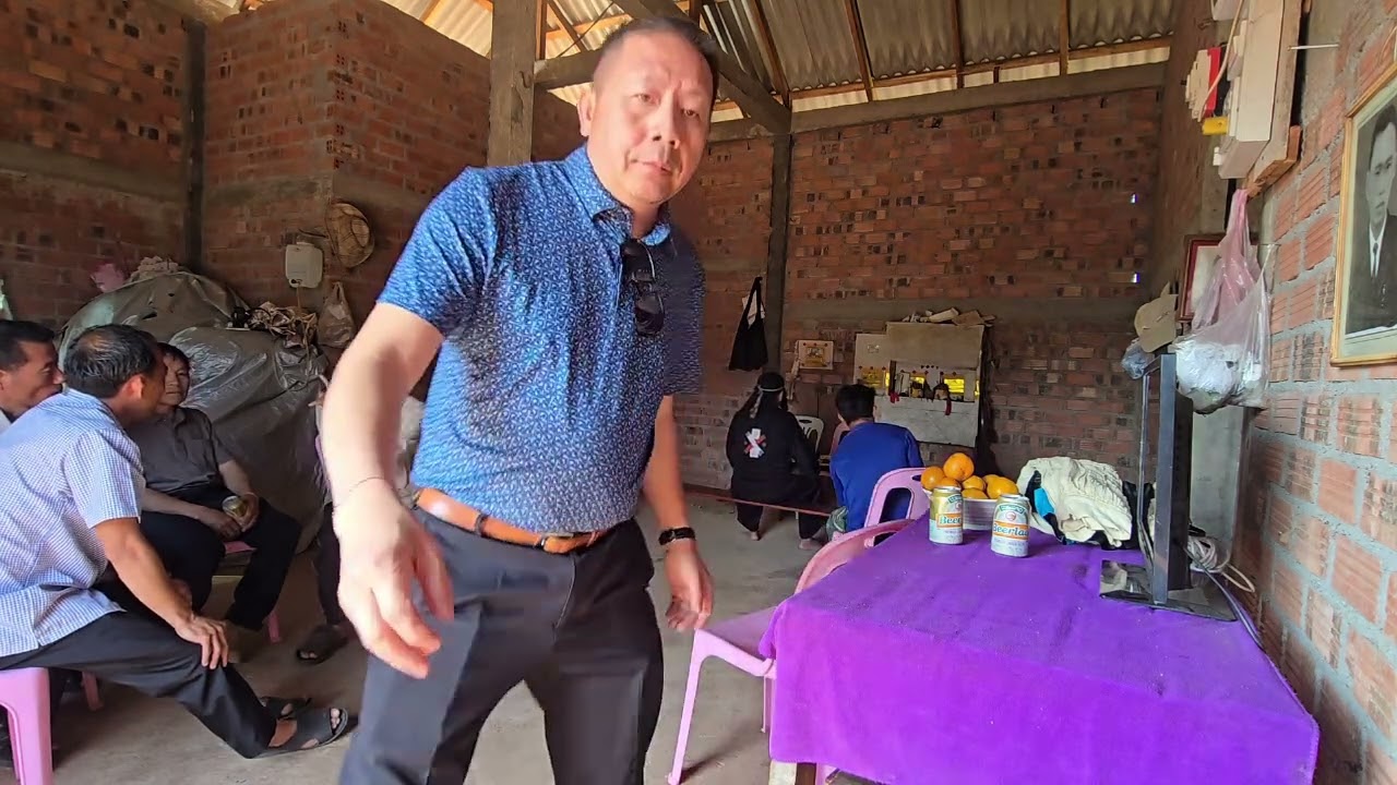 Dab laug Paj Nyiag Thoj ua neeb
