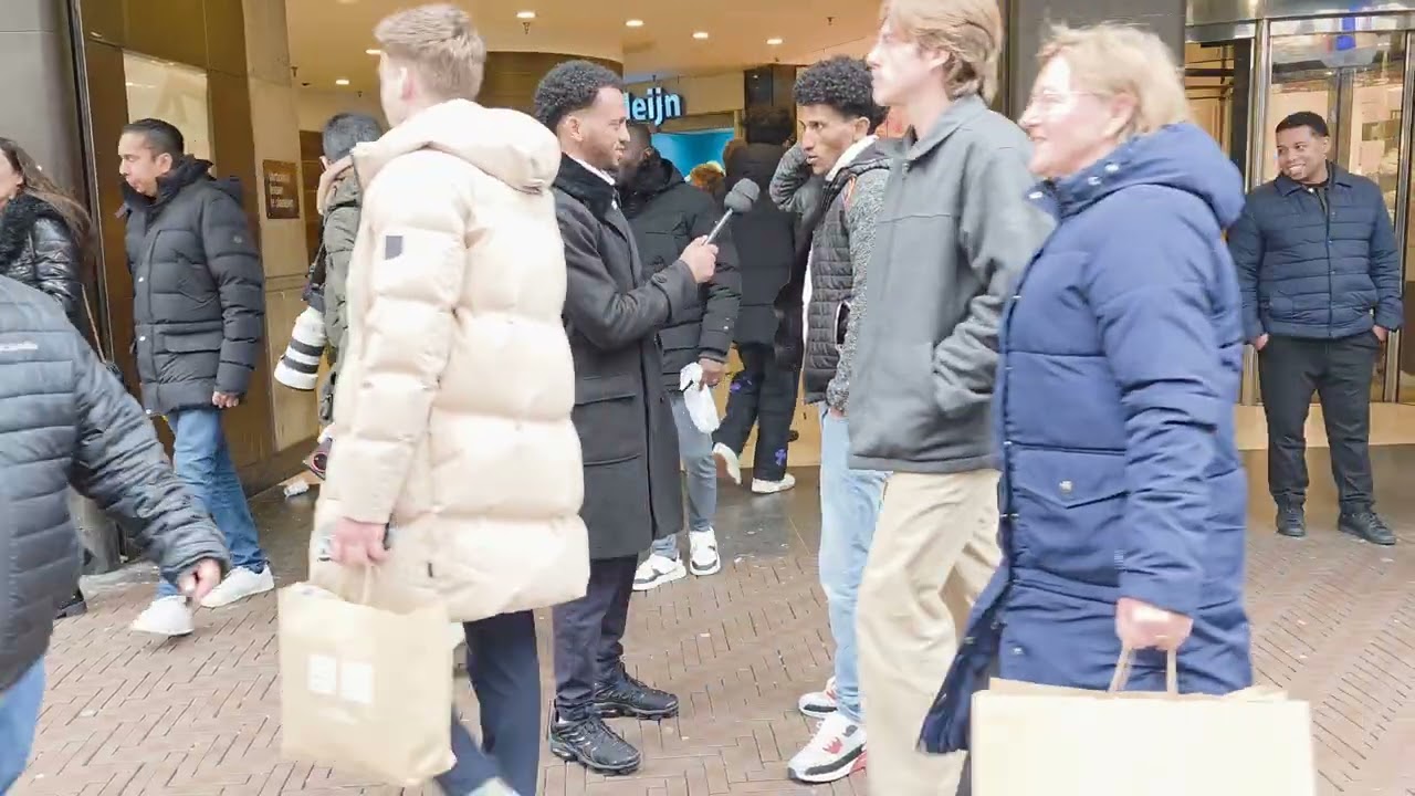 ናይ ጎደና ሕቶታት ኣብ ሆላንንድ street interview in Nederland 