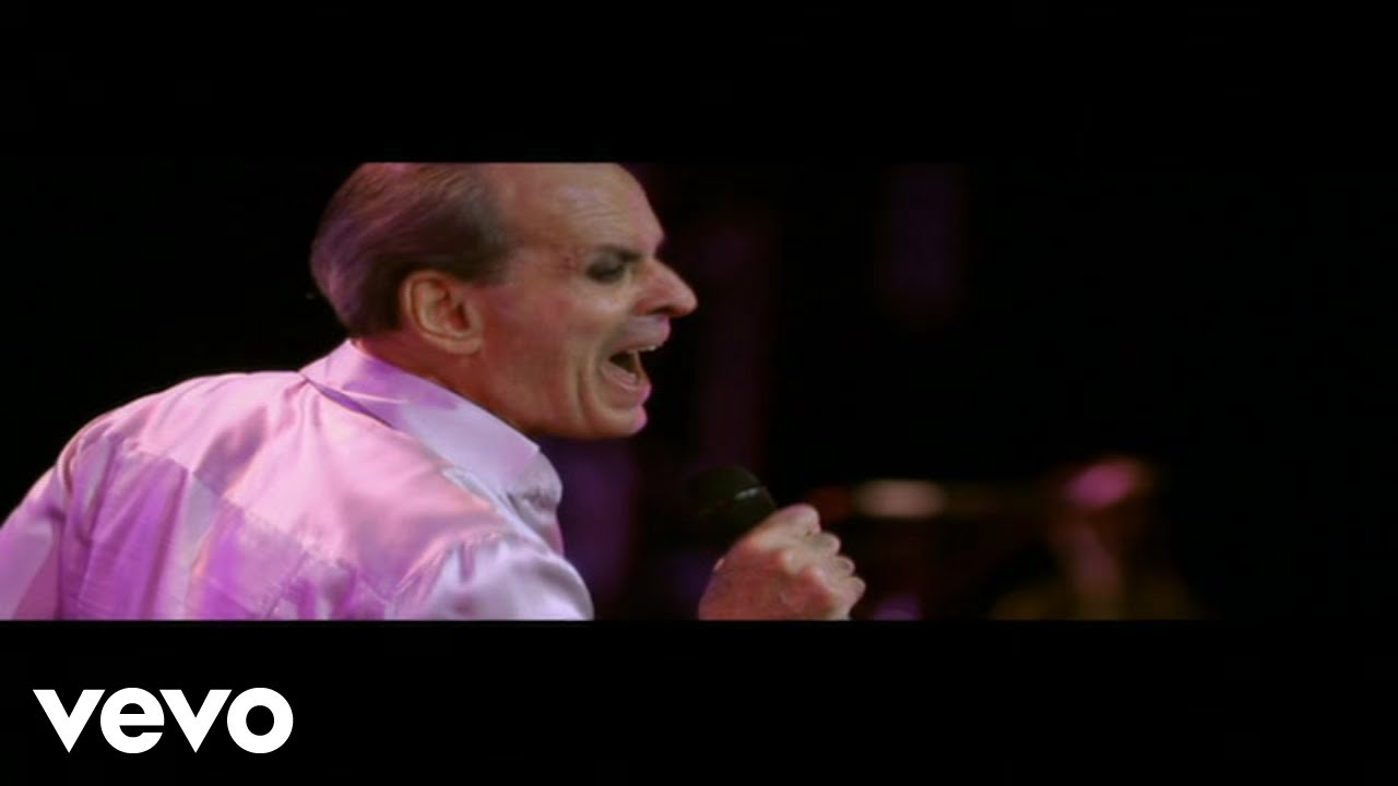 Ney Matogrosso - Medo De Amar (Vire Essa Folha Do Livro) (Live)