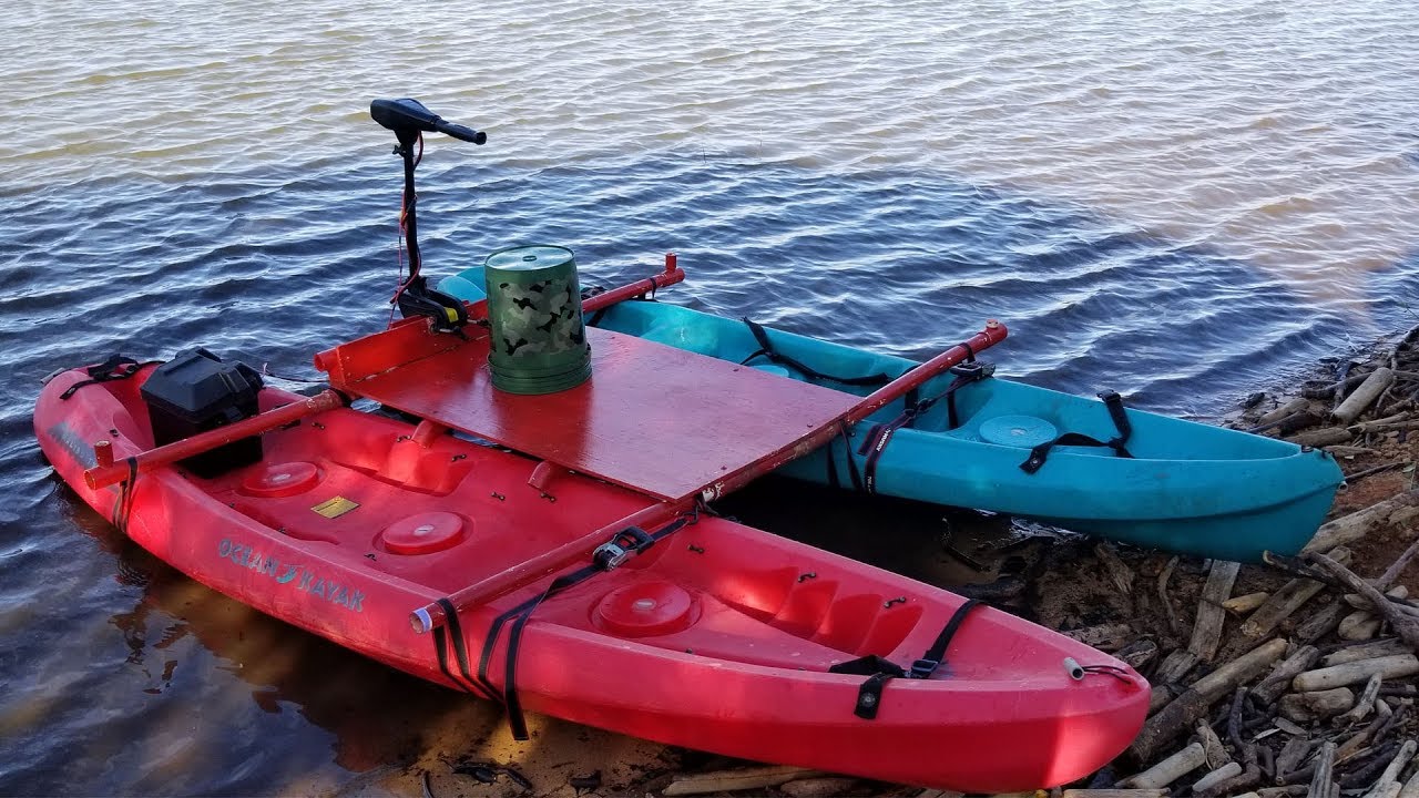 Using the kayak catamaran (catamarak) on Kealia River, Kauai