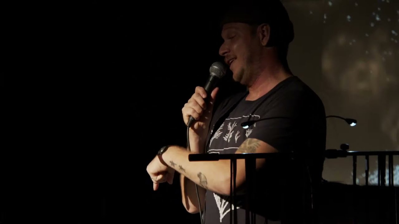 Suoni TV Season 3, Episode 1 : Jeremy Young performs 