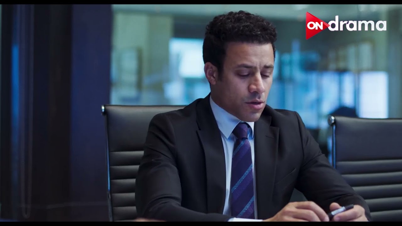 آدم أنبهر بقدرة قدري 😯على إزاي قدر  يخلي العميل يقول كل حاجة في جلسة واحدة  #Suits_بالعربي