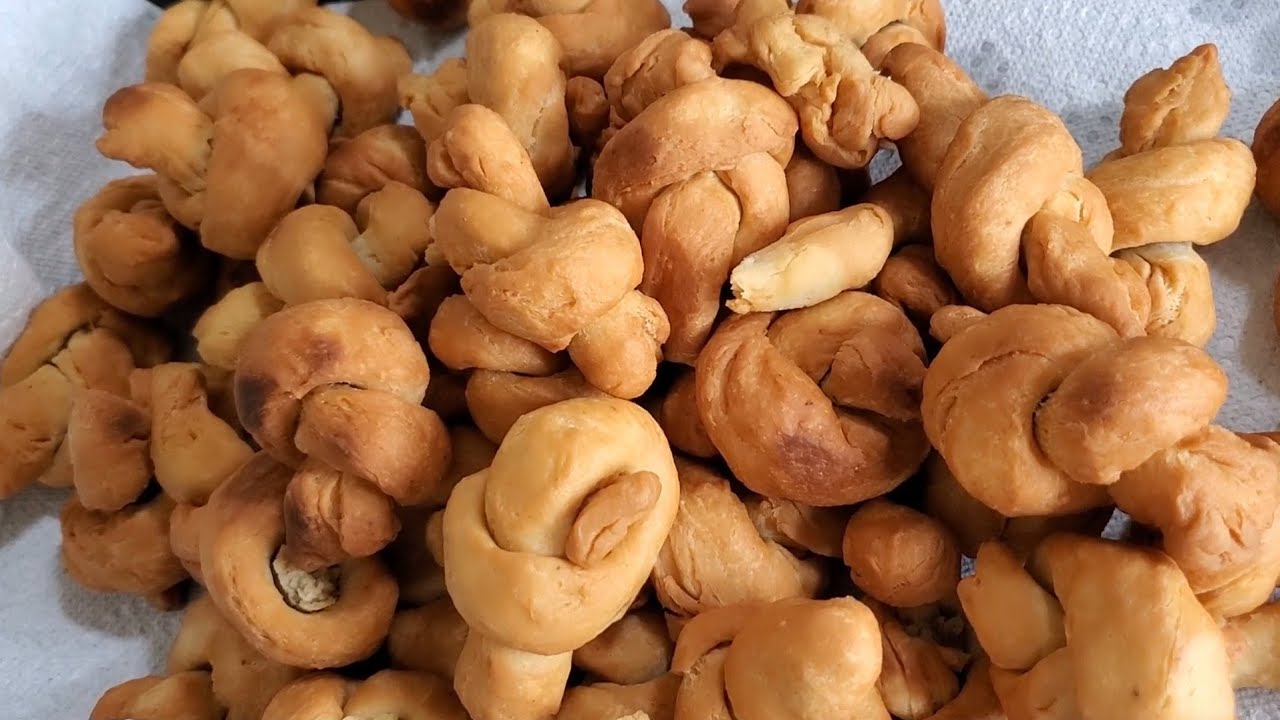 Kokiyòl haitian / haitian donut recipe