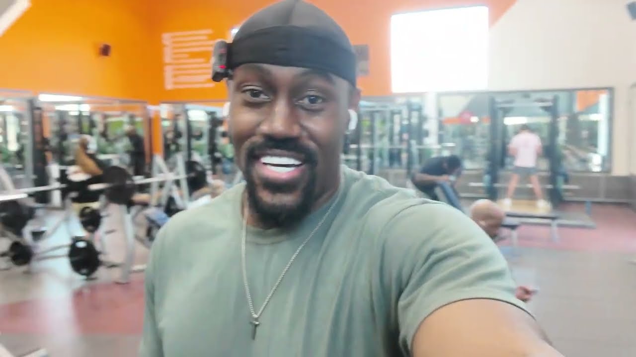 Strong Shoulder Workout | Manifesting Stardom