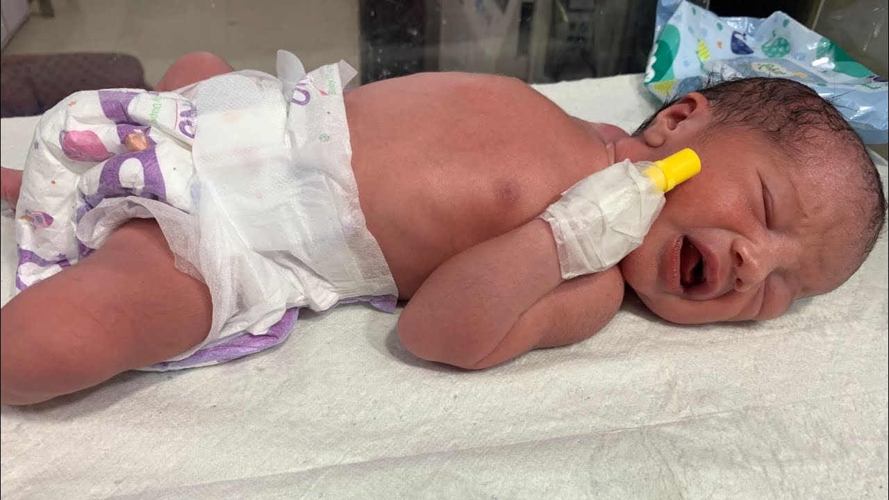 • Premature Newborn First Trial Feeding, Initial Assessment & Radiant Warmer Care – NICU