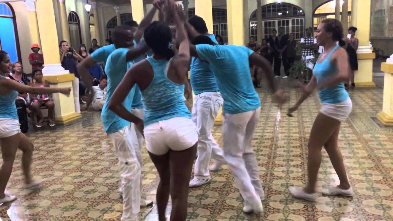 Salsa Rueda with Yanek Revilla & Karelia Despaigne