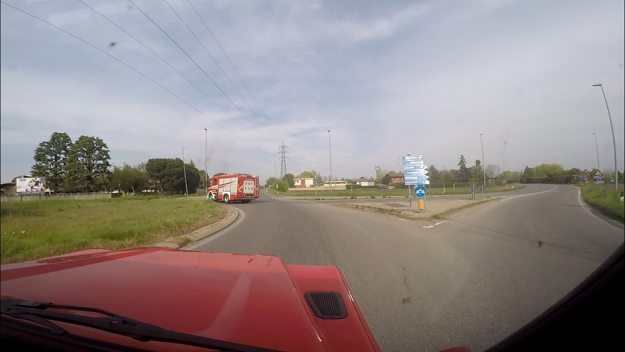 [ON BOARD DEFENDER] VIGILI DEL FUOCO IN AZIONE PER INCENDIO GARAGE