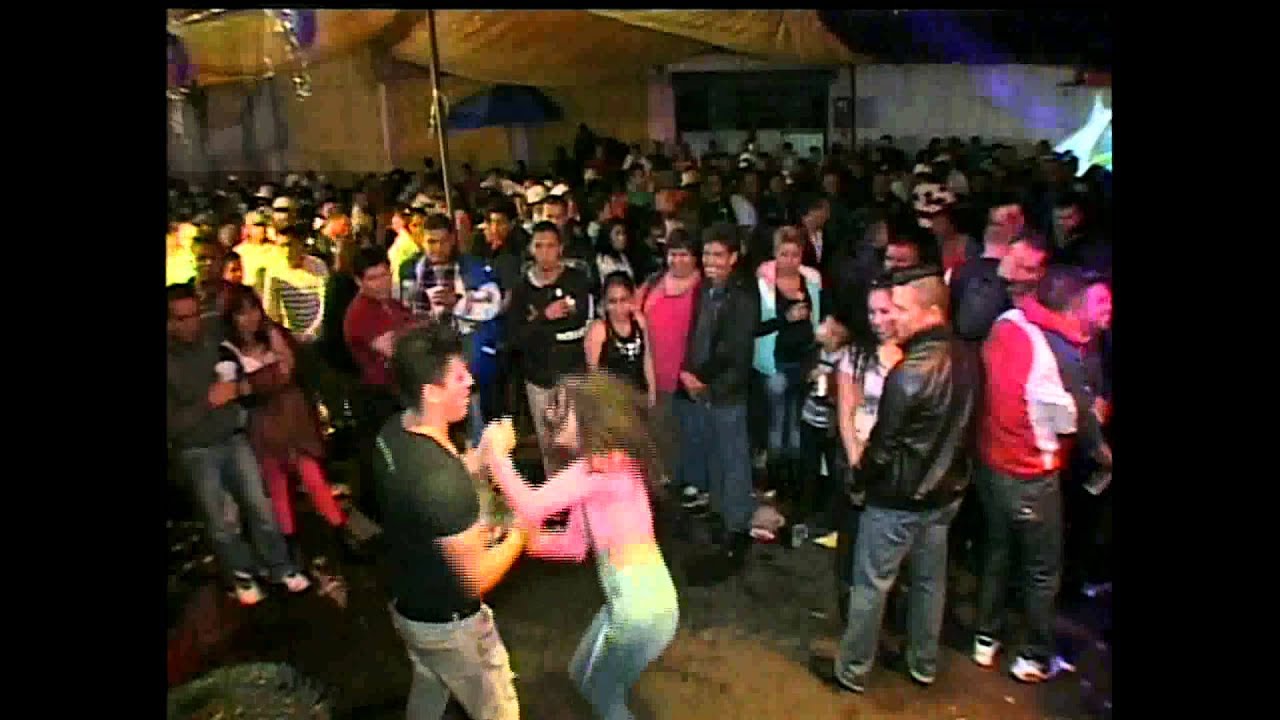 CAMINA Y VEN SONIDO RUMBA CALIENTE