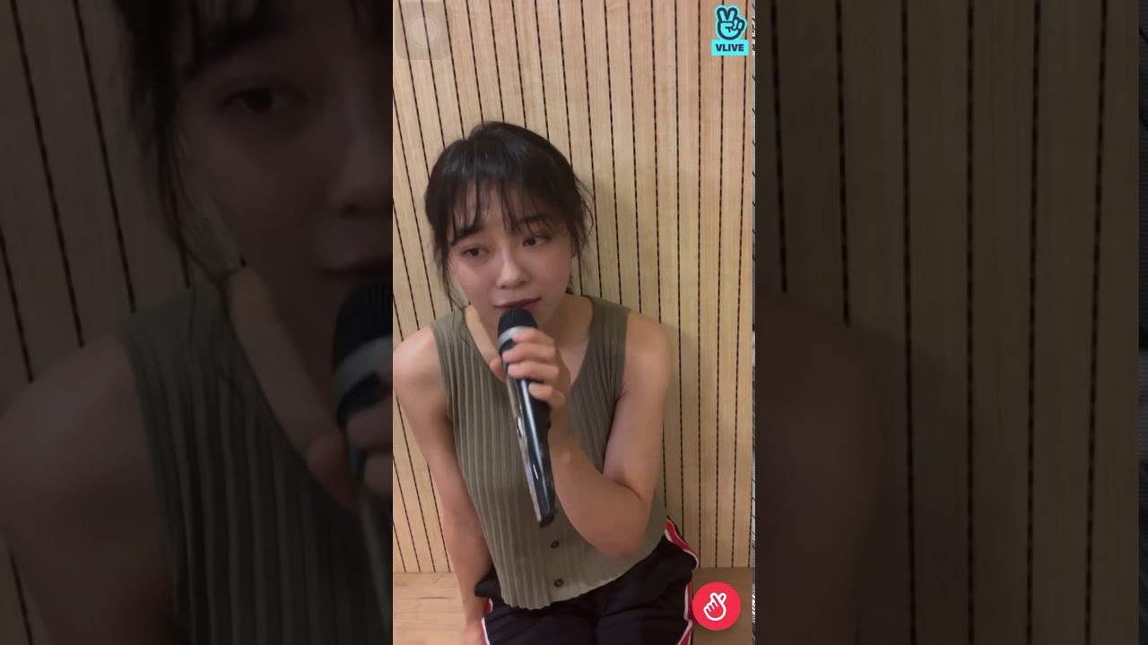김세정(KIM SEJEONG)金世正－Above the Time 시간의 바깥 ｜IU 아이유  (200711 VLIVE)