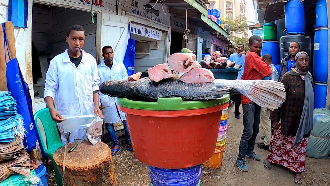 Yeni Ülke TANZANYA ~ Ucuz Sokak Yemeklerini Denedim 🇹🇿