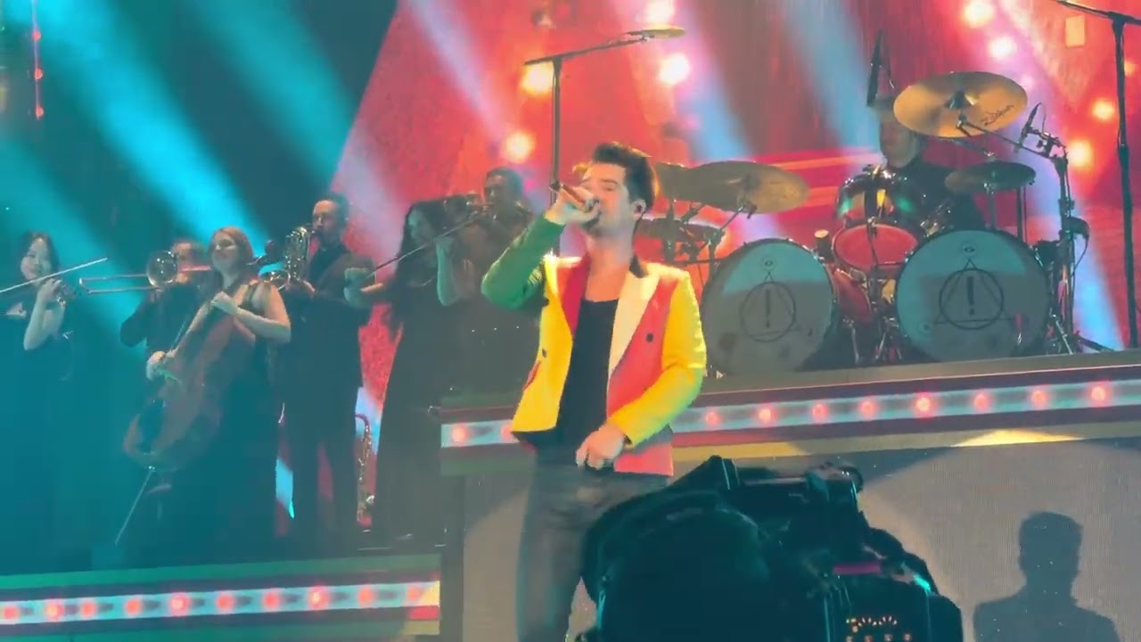 Panic! At The Disco - Viva Las Vengeance (Live in St. Paul, MN)