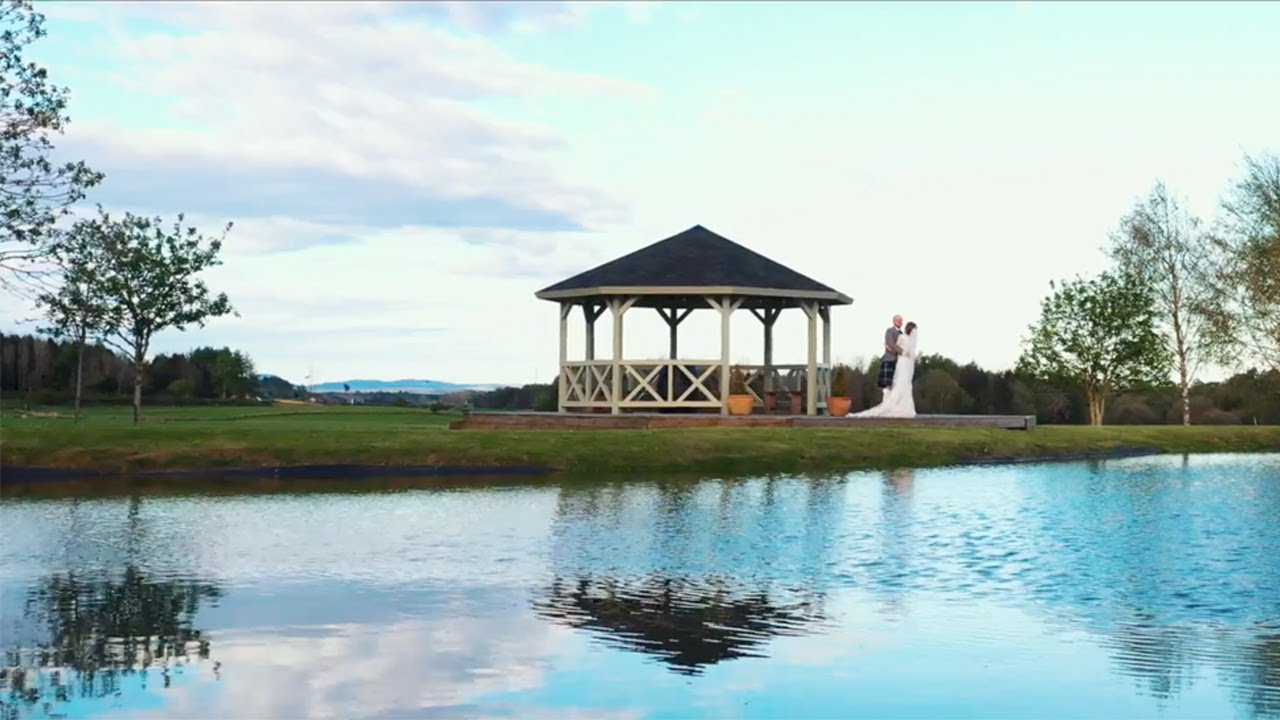 Beautiful Outdoor Scottish Wedding Ceremony || Melissa + Kevin || Bachilton Barn, Perthshire