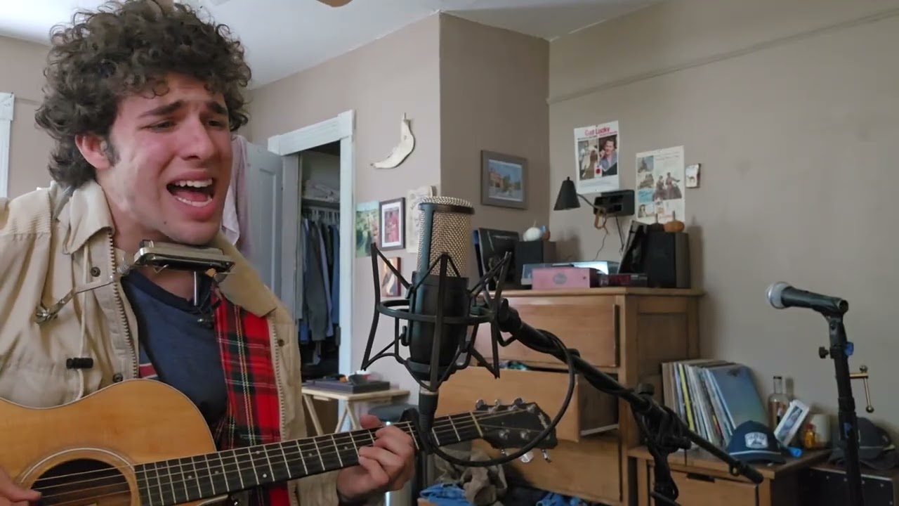 Thunder Road by Bruce Springsteen : Acoustic Cover by Matt Meyer