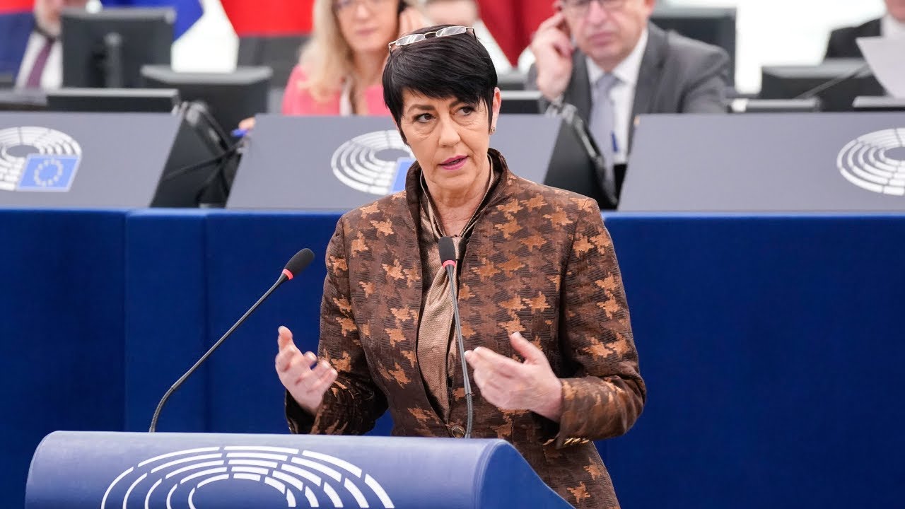 Christine Anderson SLAMS Ursula von der Leyen: Freedom, Democracy & the EU Under Fire! 🔥