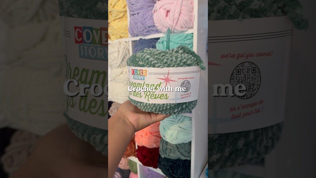 Crochet with me 🧶🦖 #crochet #crochetwithme #yarn #amigurumicrochet