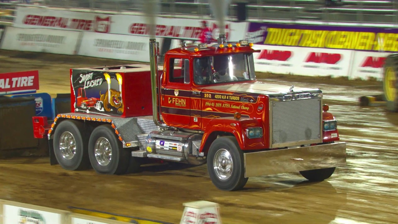 Pro Pulling 2017: Super Farm Tractors and Hot Rod Semis pulling in Hillsboro, WI
