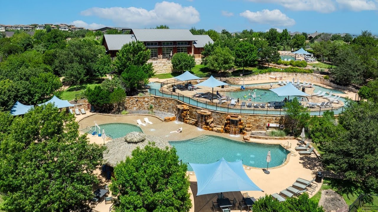 Rough Hollow The District in Lakeway, TX | New Construction Community