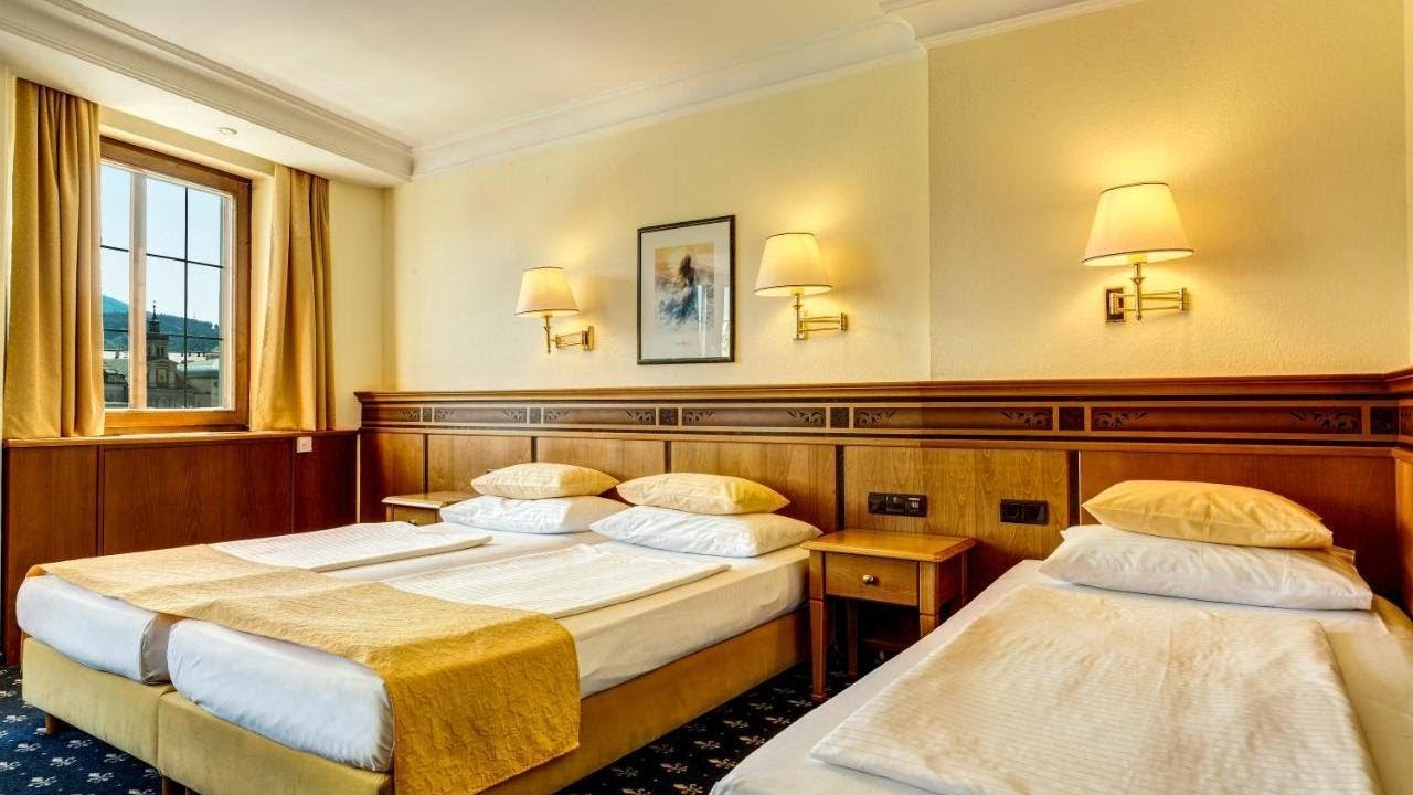 Hotel Mondschein, Innsbruck, Austria