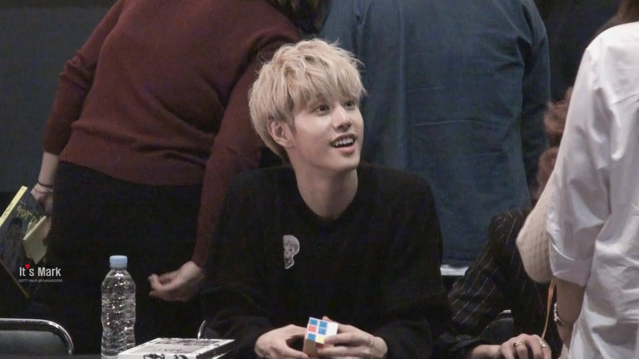 [FANCAM] 151023 Cheongryangri fan sign event (