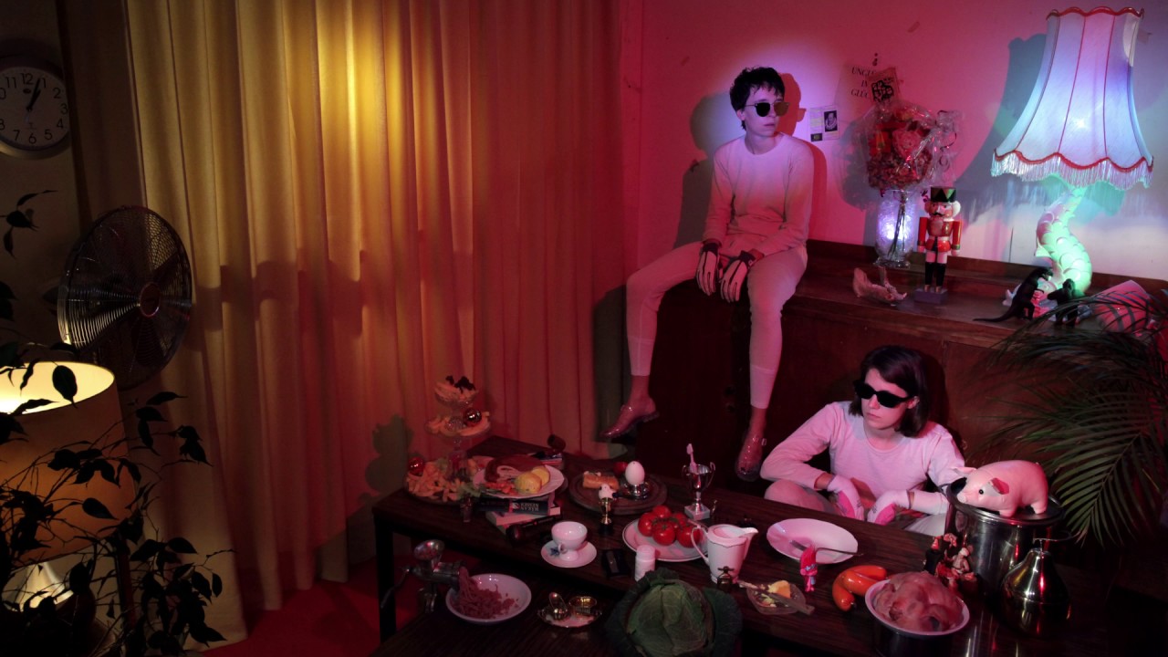 SCHNIPO SCHRANKE - Murmelbahn (OFFIZIELLES MUSIKVIDEO)