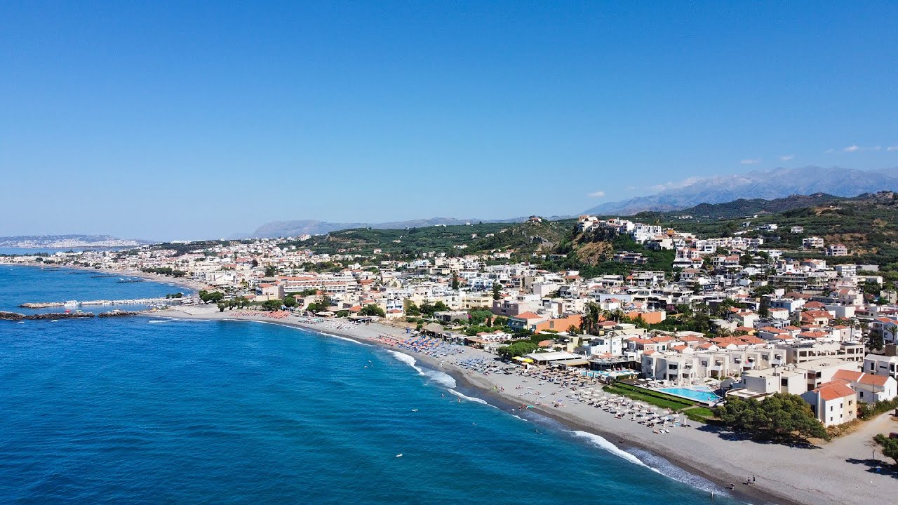 Platanias - nice resort and beach | Crete