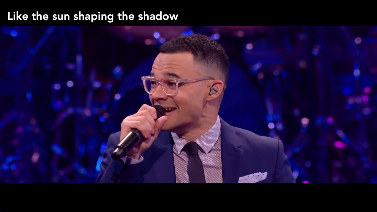 Here Again (live) - Tauren Wells