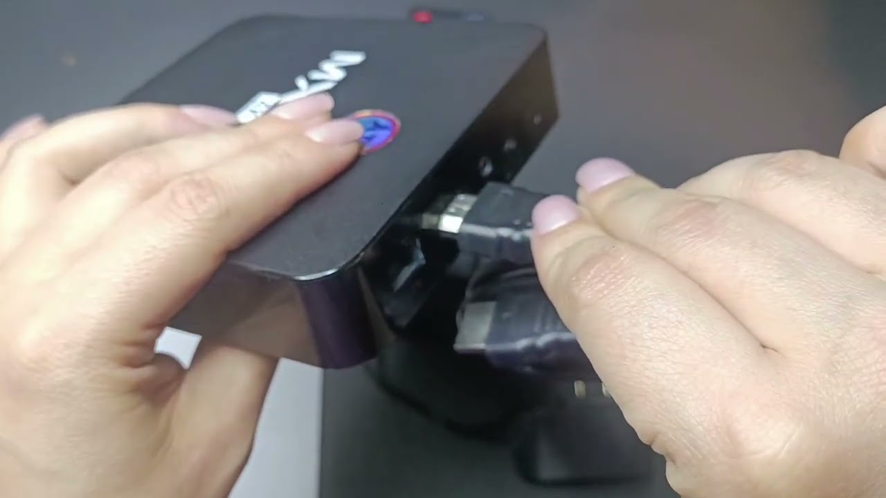 TV BOX  ¿te gustaría dejar de pagar recibos caros de cable y tener todo el cine y la televisión del