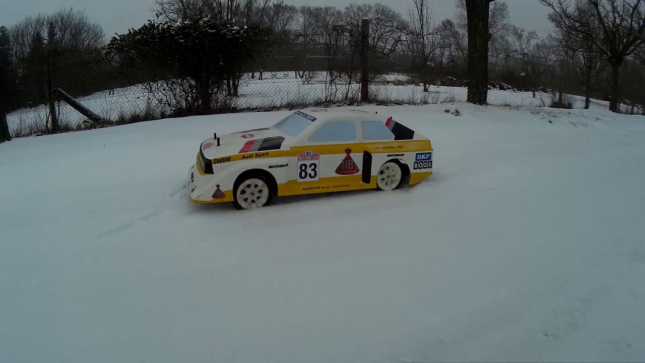 Audi S1 quattro  1/6 scale in snow