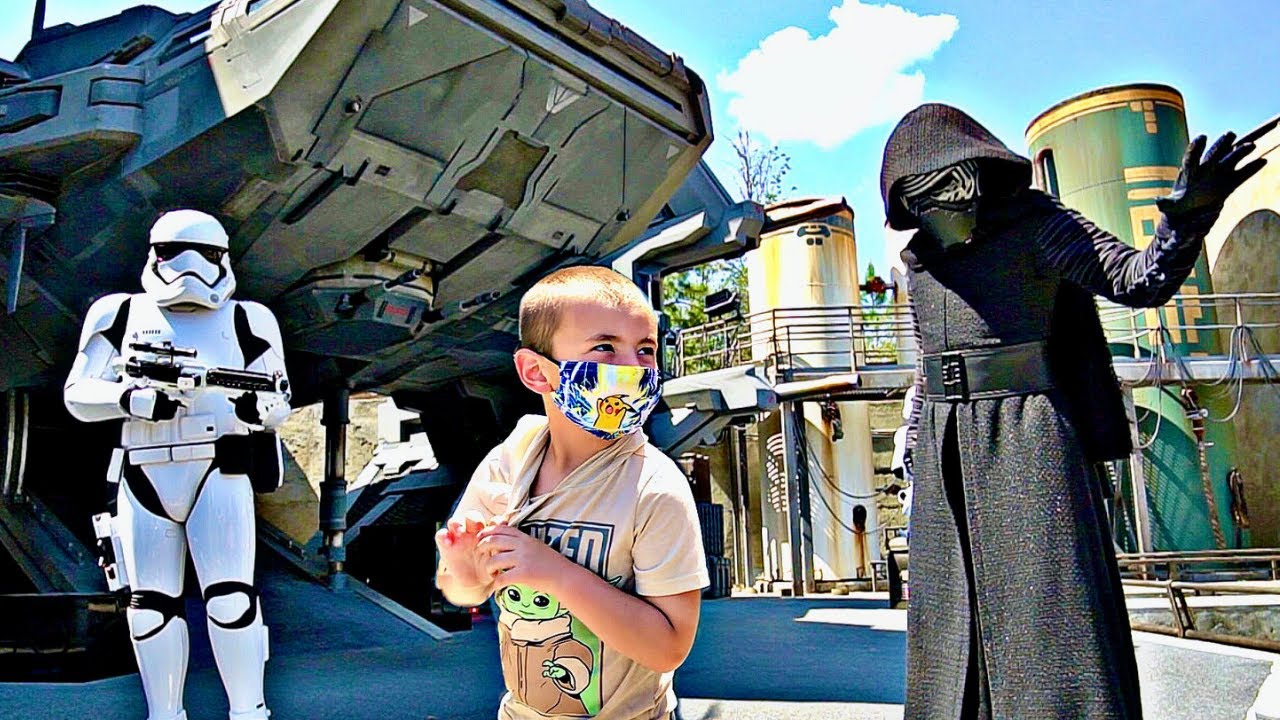 Baby Yoda Kid wants to join the Empire, Kylo Ren's inner 