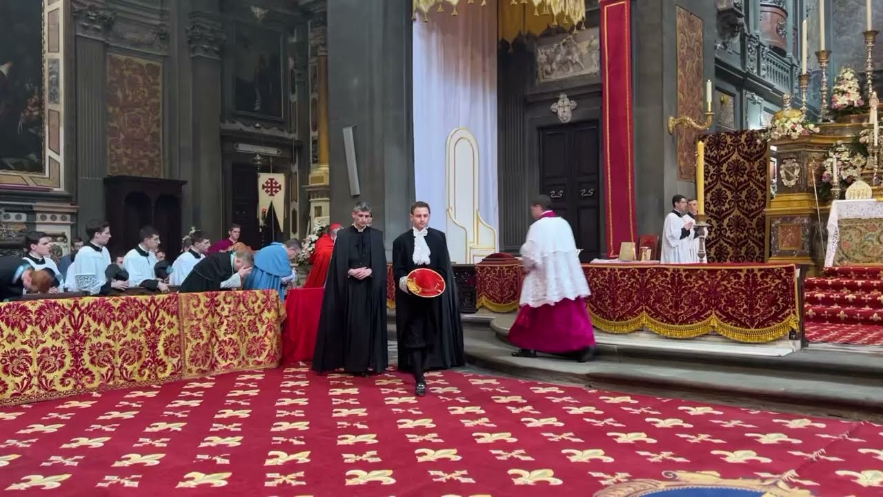 Alleluia de Haendel - procession de sortie du Cardinal Burke, Dimanche de Pâques - ICRSP (ICKSP)