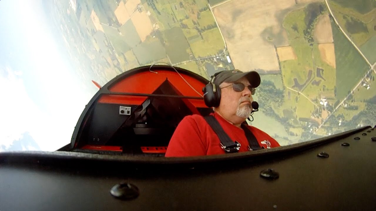 Red One: B-Model Flying